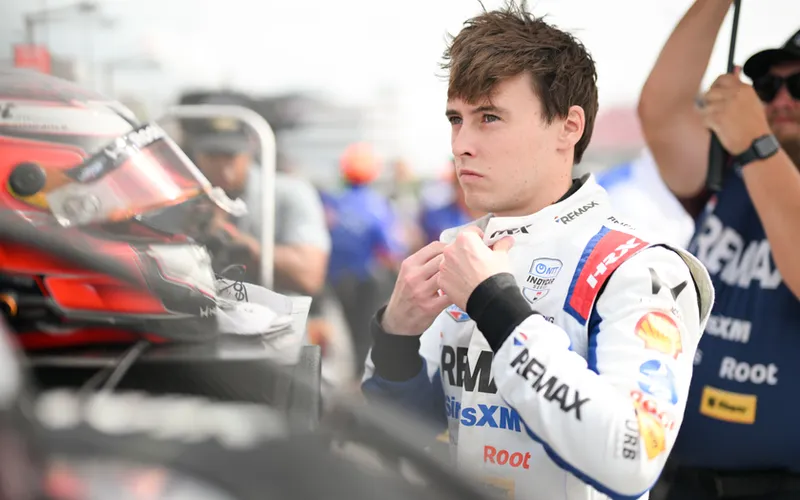 Armstrong signs new multi-year IndyCar deal with Meyer Shank Racing