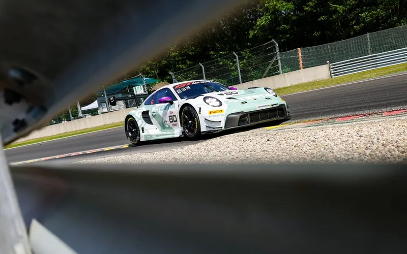 Lionspeed Porsche lead the 24 Hours of Spa with 8 hours to go