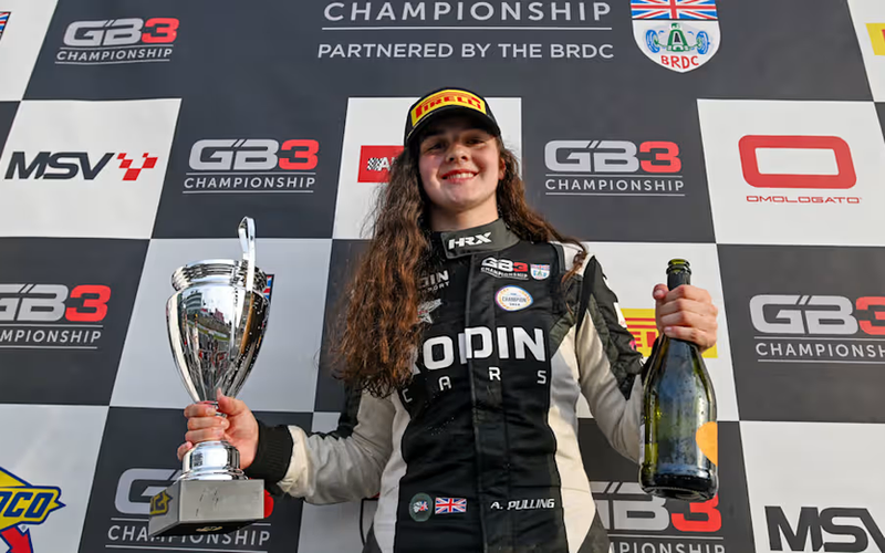 Abbi Pulling: The racing driver making history and redefining women's place in Motorsports