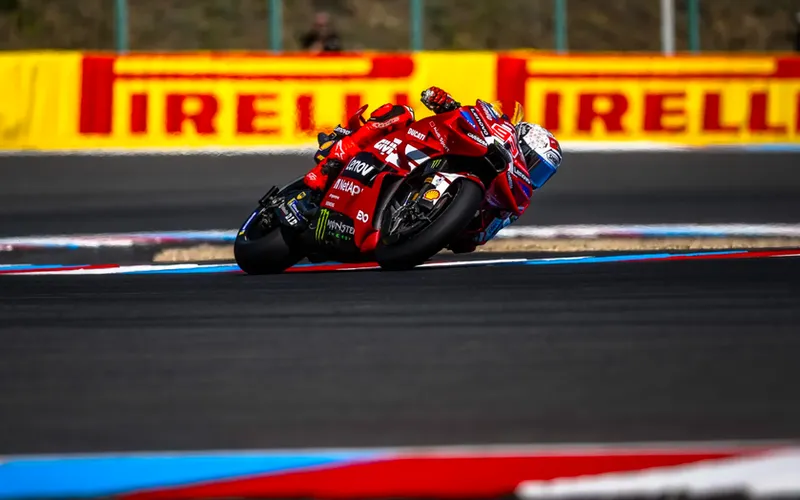 Márquez Seizes Control at Brno as Bezzecchi's Title Lead Crumbles Amid Marshal Storm