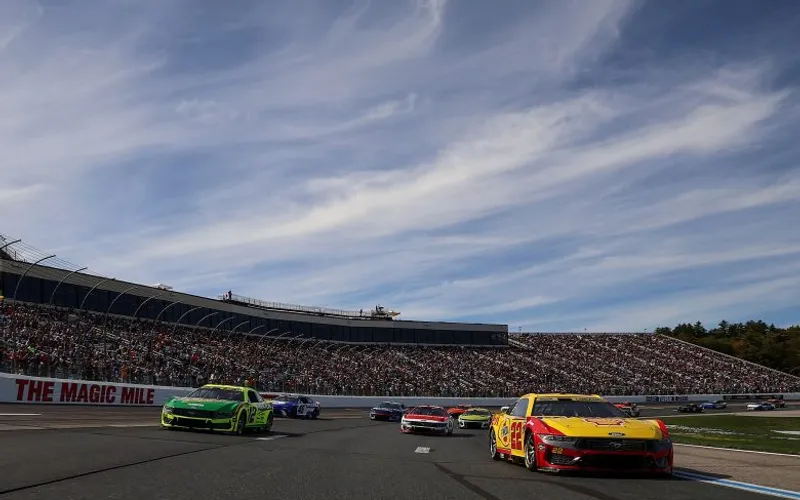 Cup Series: Blaney holds off Berry, locks into Round of 8 with New Hampshire victory